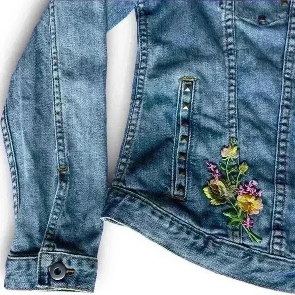 Boho Embellished Studded Hippie Blue Jean Denim Jacket Floral Aztec Embroidery S - Picture 6 of 9